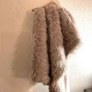[SOLD on M] West Elm Faux Fur Throw, Brushed Tips Dusty Rose: 48” x 60”